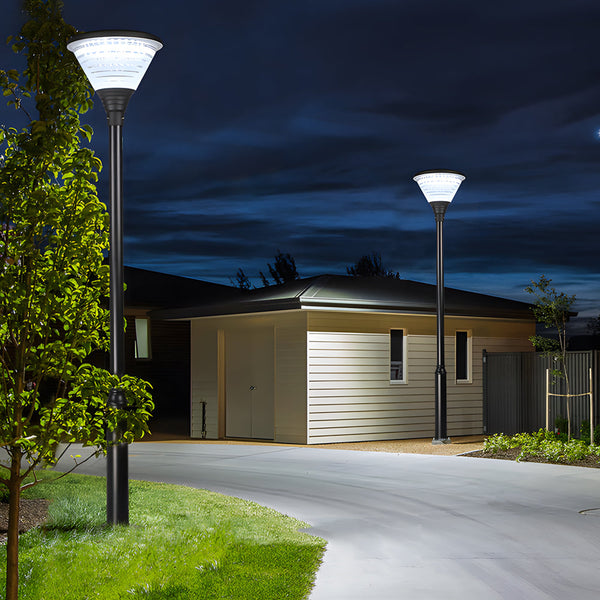 1 Light Round Solar Led Outdoor Lamp Post In Black
