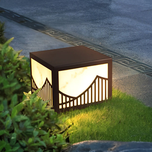 Mountain Scenery Modern Solar Post Light Li002225