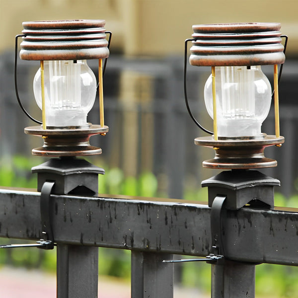Retro Solar Powered Outdoor Light Ha080366