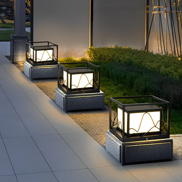 Square Mountain Scenery Solar Post Lights Li002089