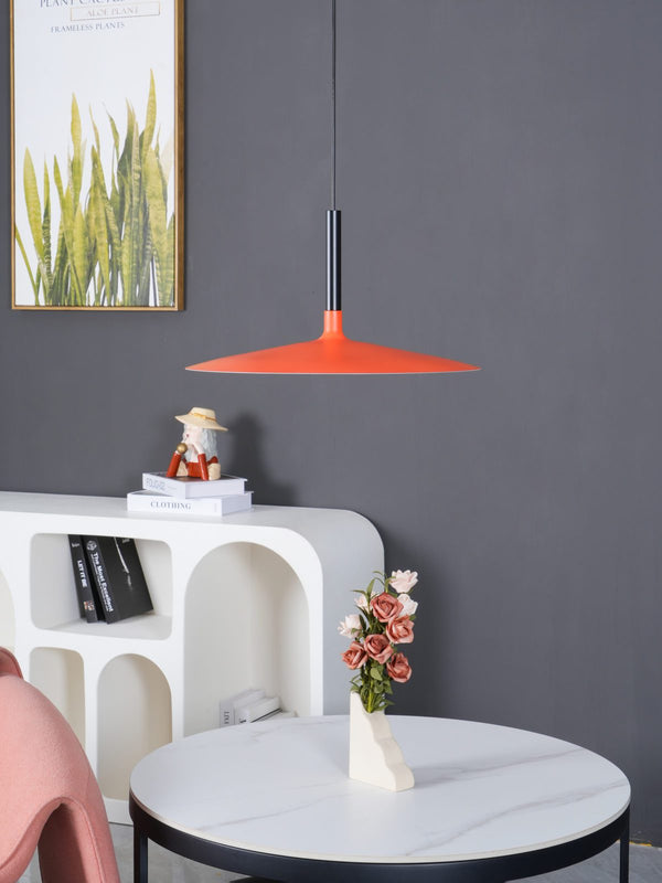 Aplomb Pendant light