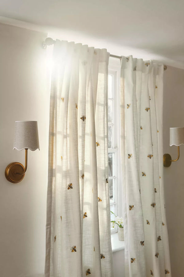 ariel-wall-lamp