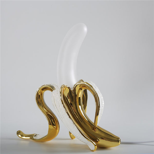 banana-table-lamp