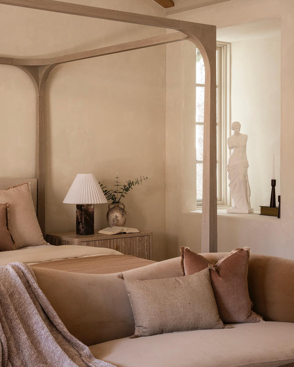 bianca-marble-table-lamp