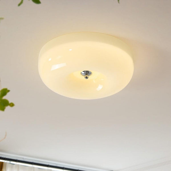 cream-pudding-ceiling-lamp