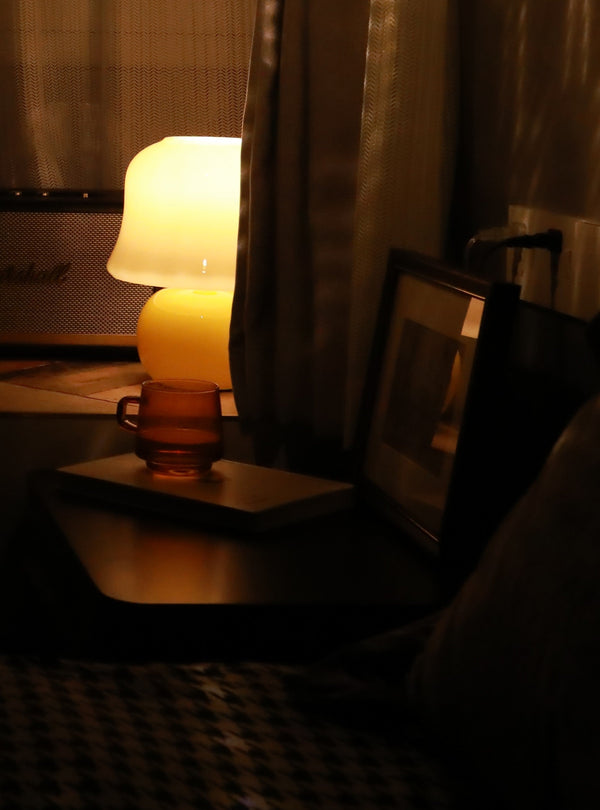 Creamy Mushroom Table Lamp