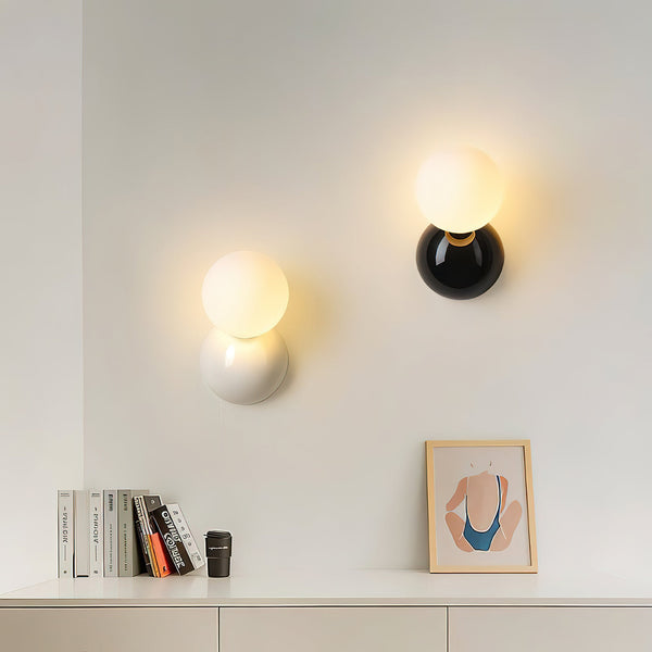 dalila-wall-lamp