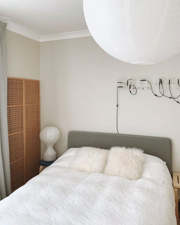 Gatto Table Lamp