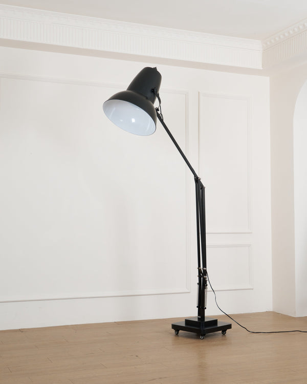 giant-floor-lamp