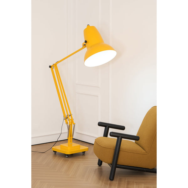 giant-floor-lamp
