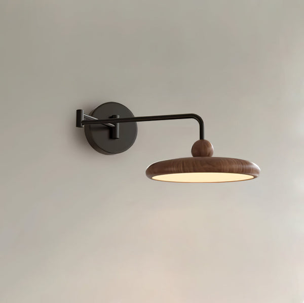 karlin-wall-lamp