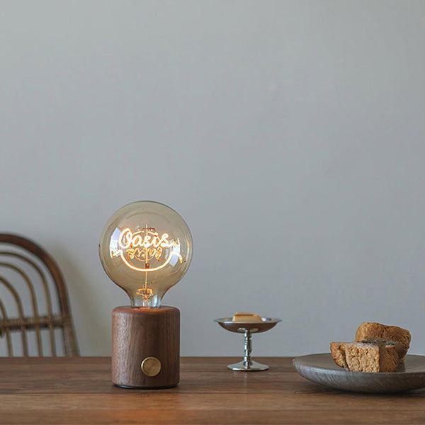Kuitt Smiley Built In Battery Table Lamp