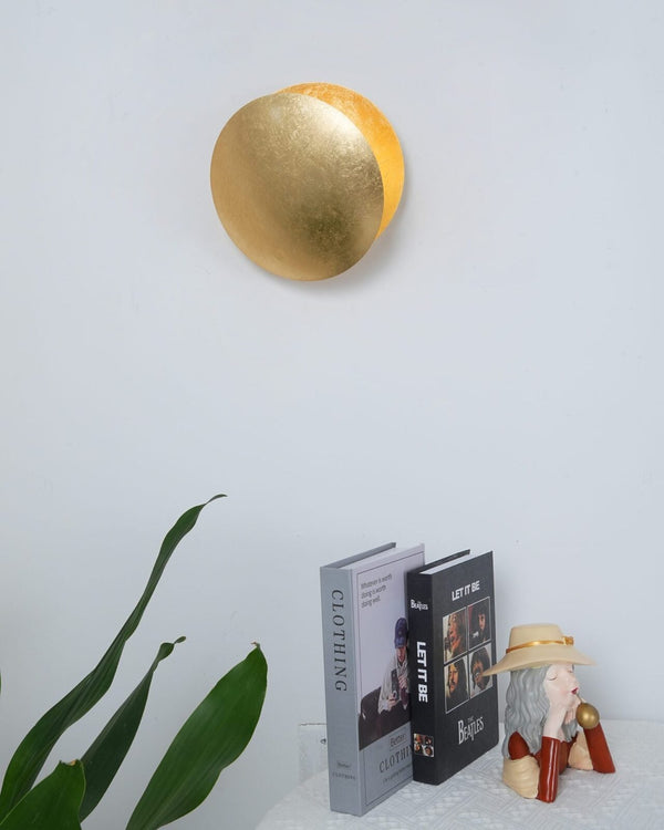 Modern Adjustable Disc Wall Sconce with Integrated LED for Bedroom and Hallway