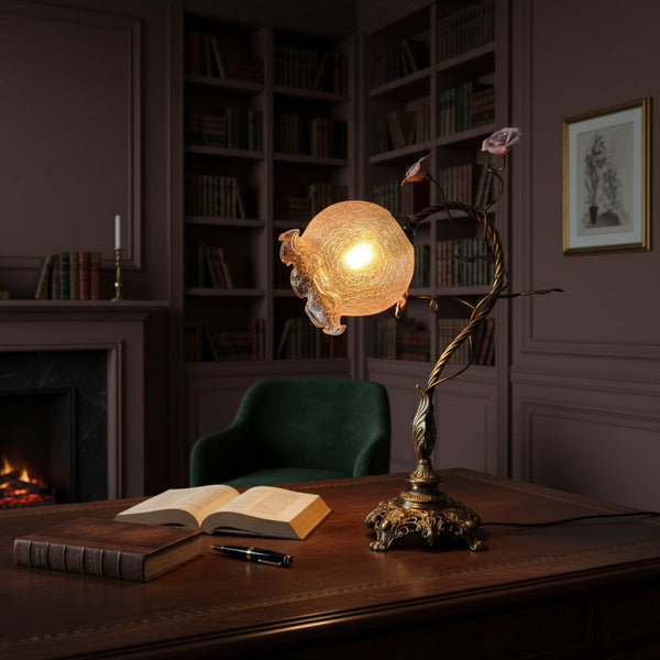 lumiere-table-lamp
