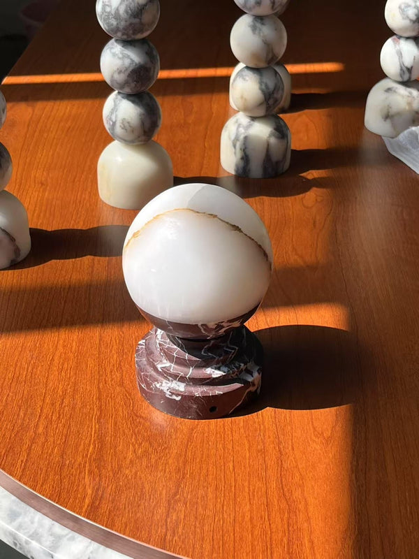 lunar-marble-table-lamp