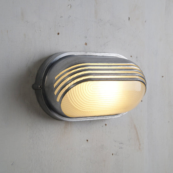 marine-outdoor-sconce