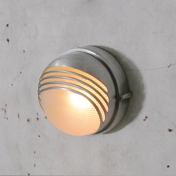 marine-outdoor-sconce