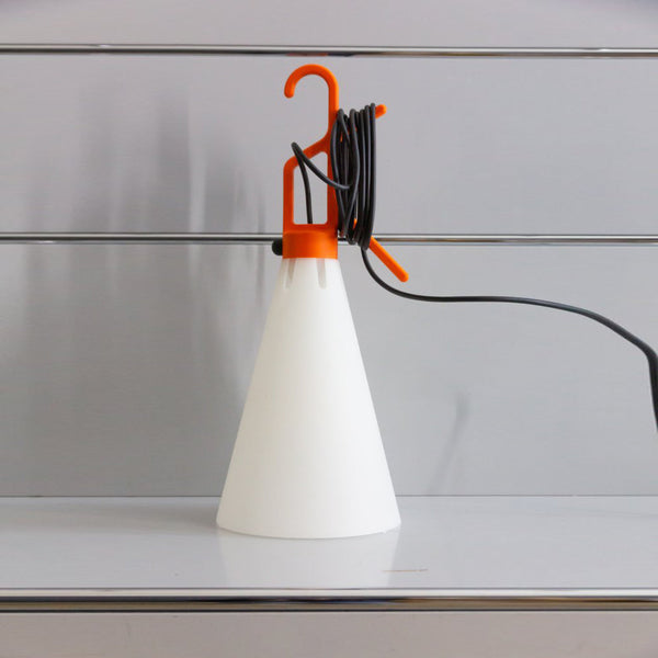 mayday-table-lamp