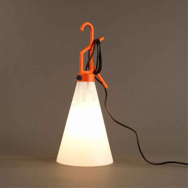 mayday-table-lamp