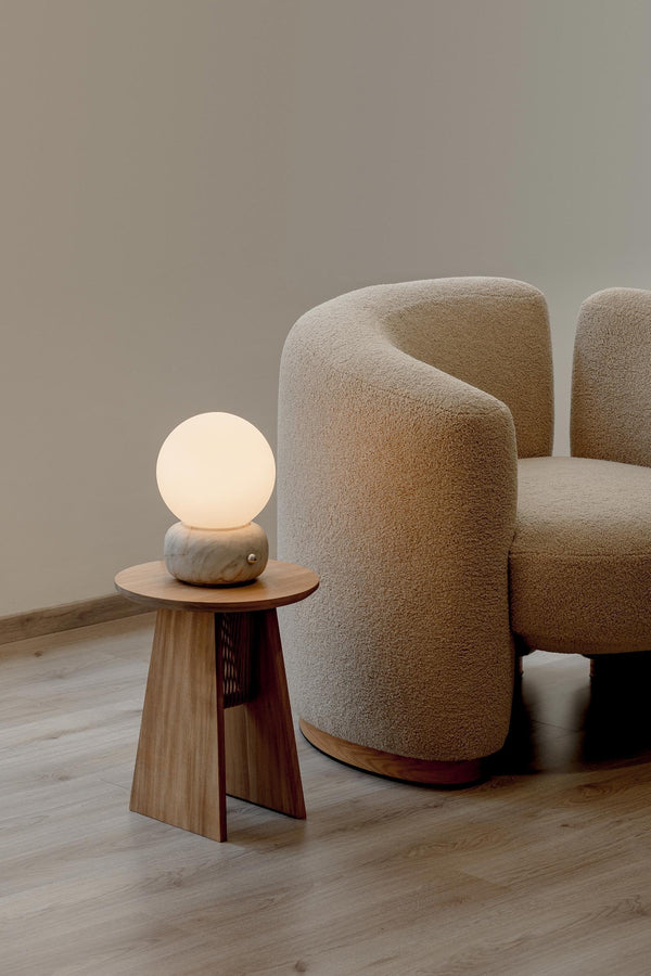 naga-table-lamp