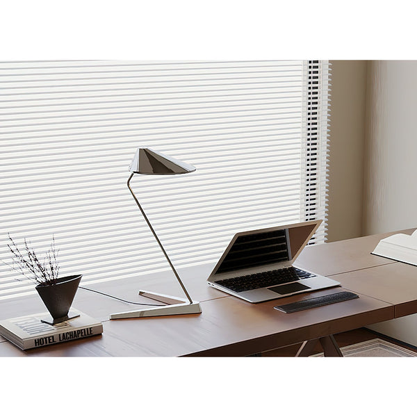 non-la-table-lamp