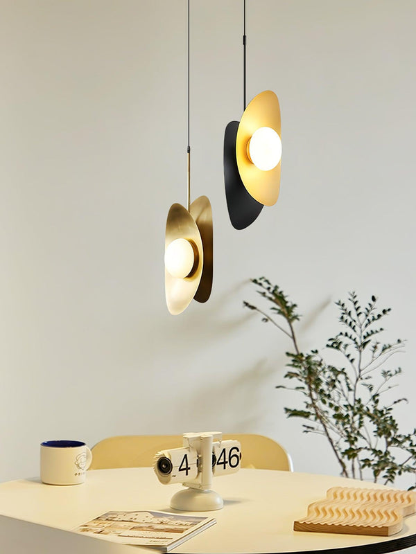 Golden Petal Pendant Lamp