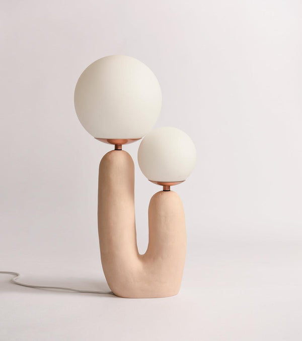 Oo_Smooth_Table_Lamp