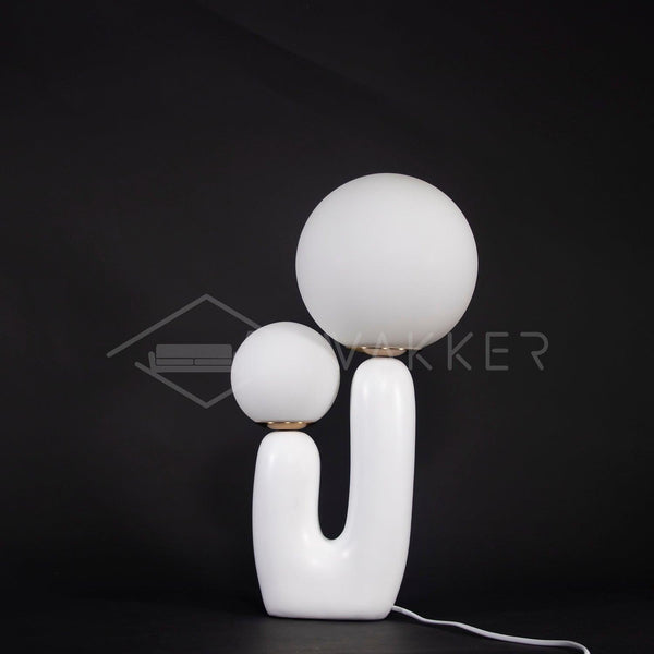 Oo_Smooth_Table_Lamp