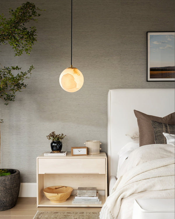 savina-alabaster-pendant-light