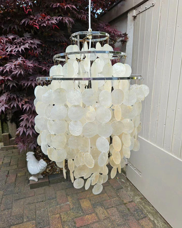 shell-chandelier