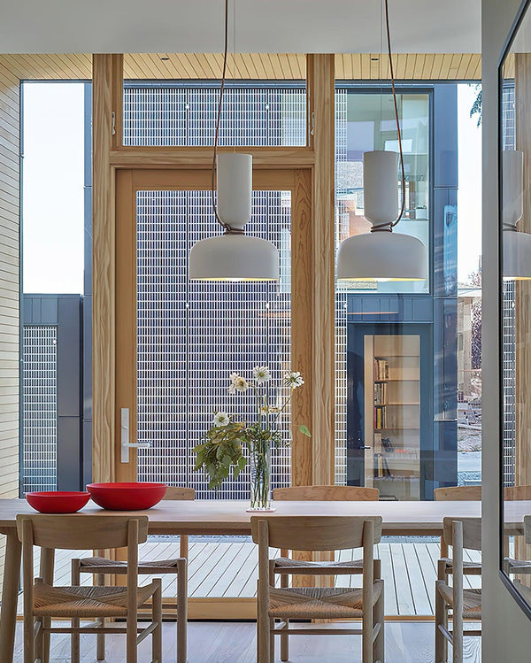 capsule-pendant-light