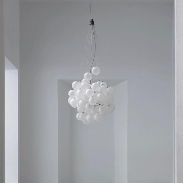 Stochastic Chandeliers