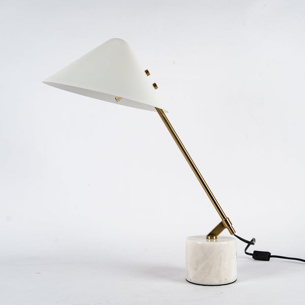 Small_Hat_Table_Lamp