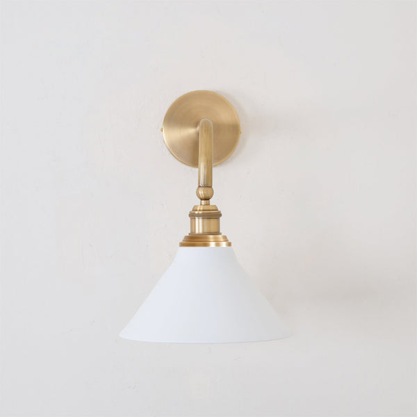 thetford-wall-lamp