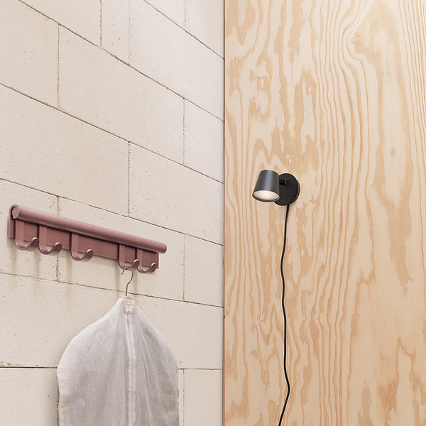 Tip Wall Lamp