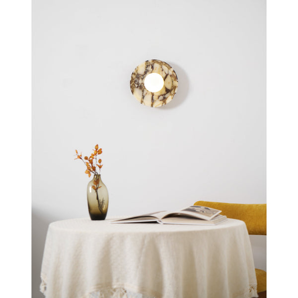 viola-marble-wall-lamp