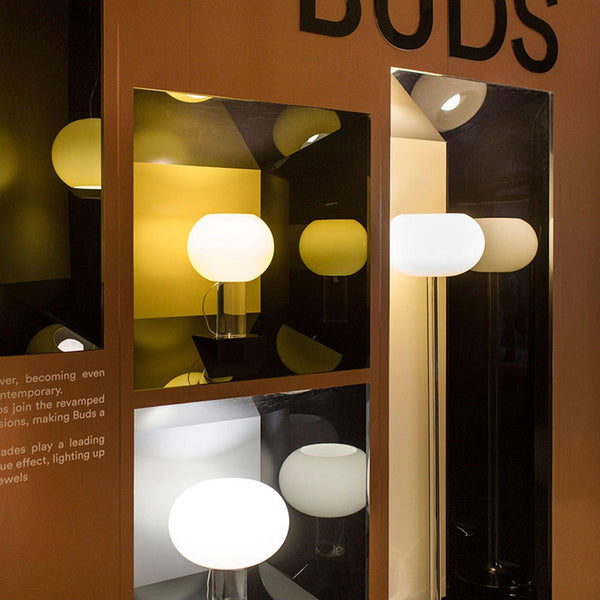 contemporary clear glass buds table lamp
