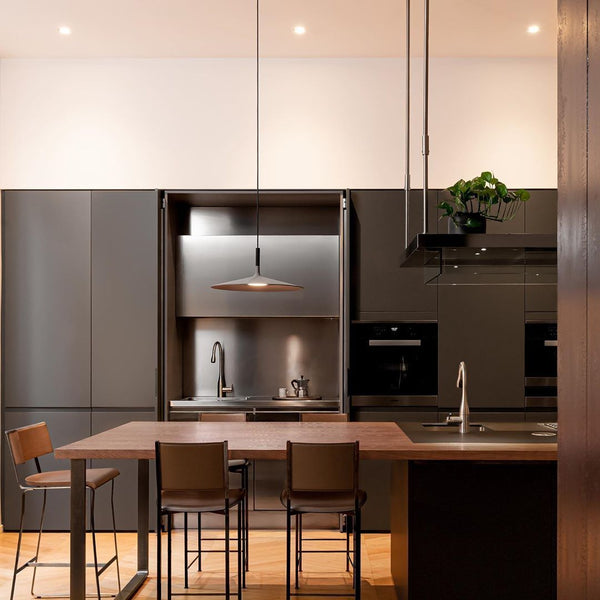 Aplomb Pendant light