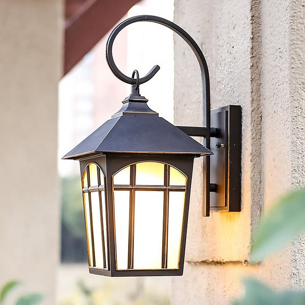 Simple Retro Waterproof Outdoor Courtyard Landscape Lighting Wall Sconces