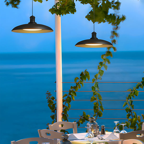 Round Black Hanging Outdoor Pendant Light Metal Saucer Shaped