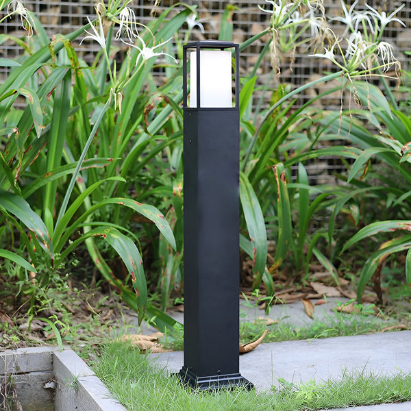 Black Outdoor Pathway Light Ha092680