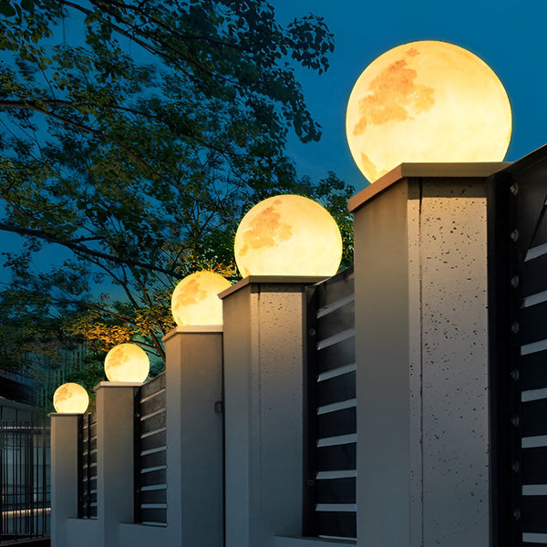 Moon Modern Solar Post Light Li001959