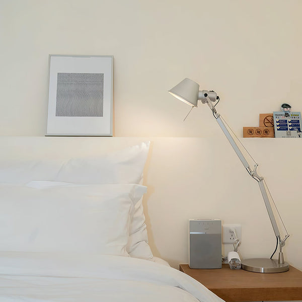 brady-rocker-arm-table-lamp
