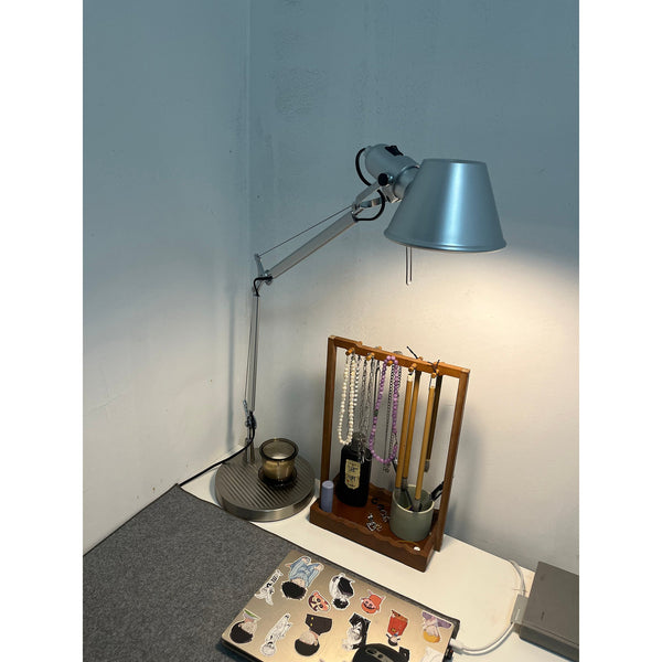 brady-rocker-arm-table-lamp