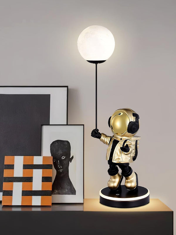 Astronaut And Planet Lamp