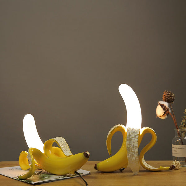 banana-table-lamp