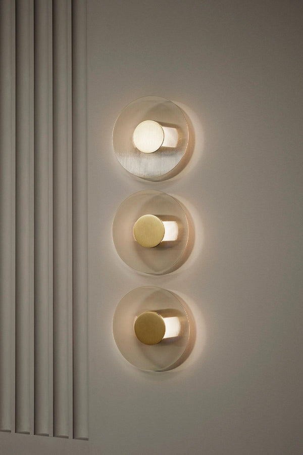 Button Wall Lamp