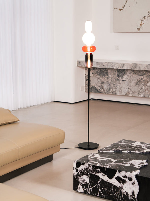 stained-glass-floor-lamp