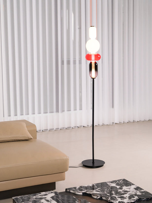 stained-glass-floor-lamp