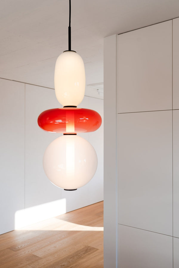 stained-glass-pendant-lamp